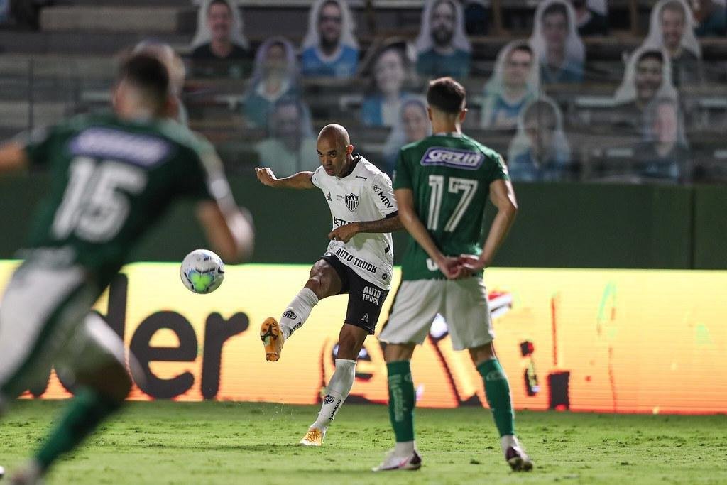 Gois x Atltico: veja fotos da partida pelo Brasileiro