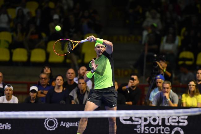 Ginásio Mineirinho, em BH, recebeu duelo histórico que fez parte da turnê do espanhol Rafael Nadal na América do Sul. Ele enfrentou o norueguês Casper Ruud, número 3 do mundo. No Brasil, apenas a capital mineira recebeu o multicampeão