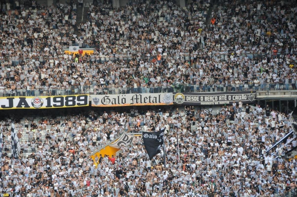 Fotos da torcida do Atltico na partida contra o Flamengo, no Mineiro, em Belo Horizonte, pela 13 rodada do Campeonato Brasileiro