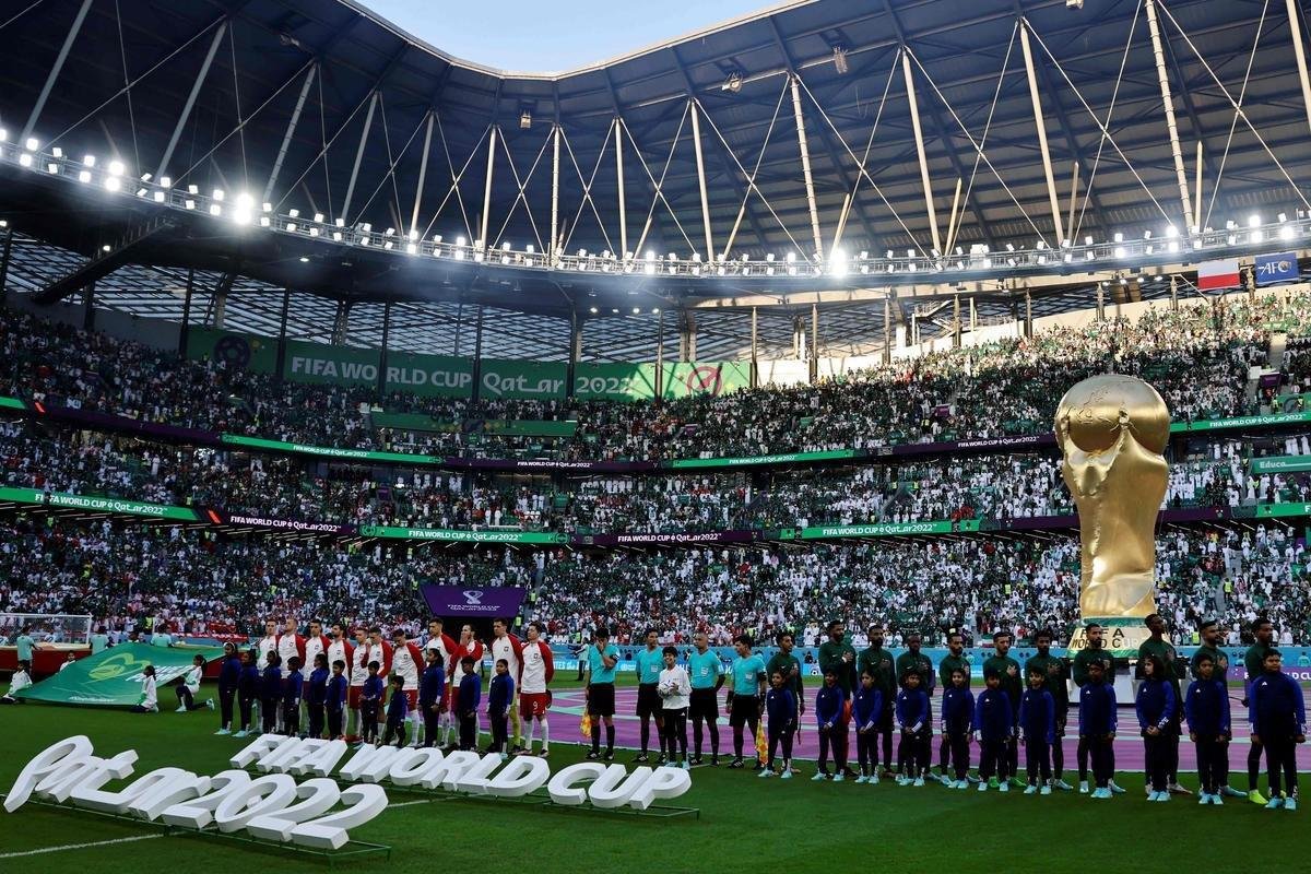 Polnia x Arbia Saudita: fotos da torcida no jogo da Copa do Mundo