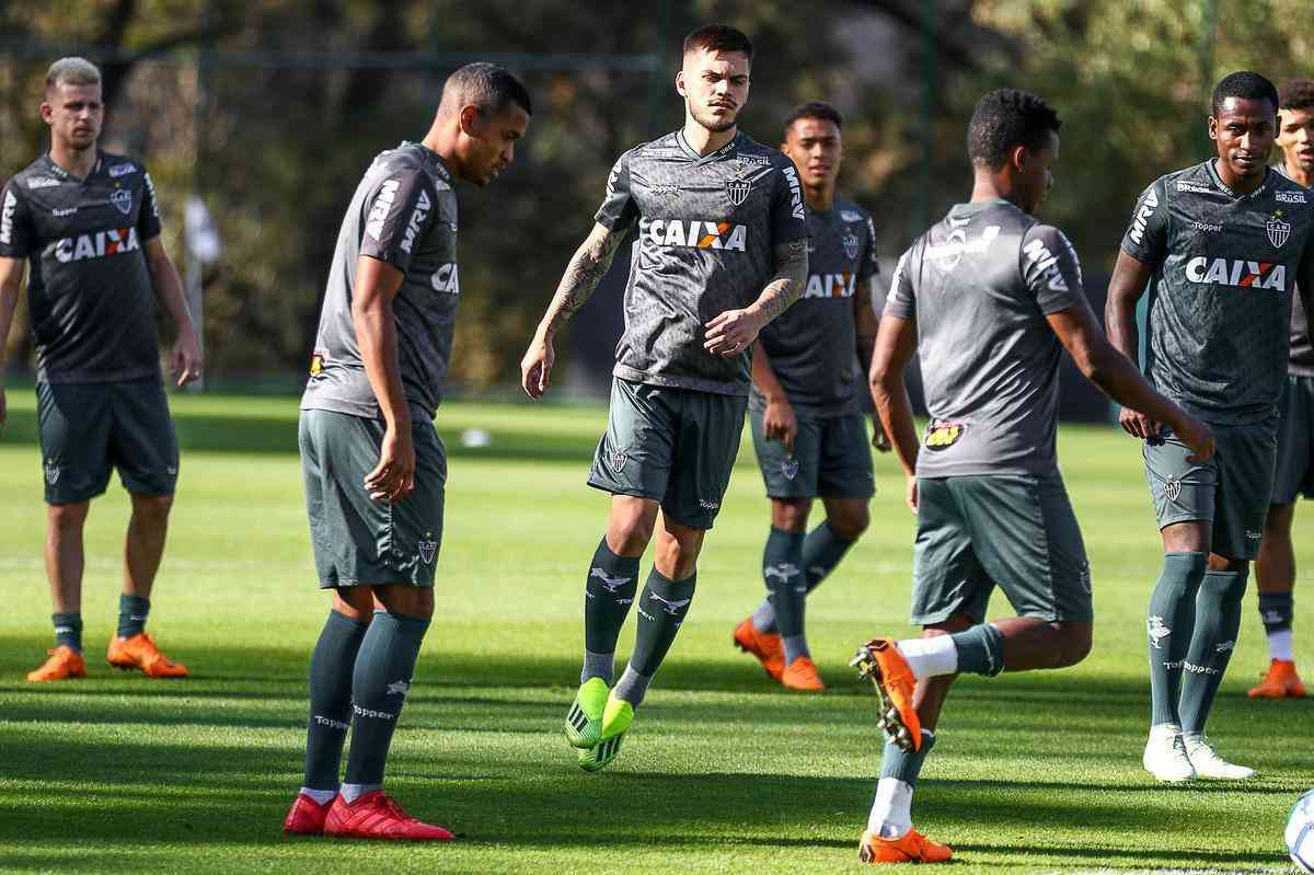 Com Nathan em campo, Galo iniciou preparao para enfrentar o Bahia, na segunda, s 20h, pela 16 rodada do Brasileiro