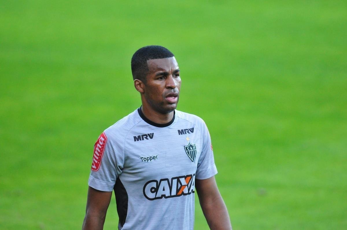 Erazo foi emprestado pelo Atltico ao Vasco.