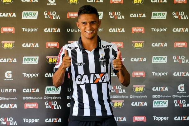 Erik - Foi emprestado pelo Palmeiras ao Atlético em 2018. Depois de começar a temporada como reserva, assumiu a titularidade mas não manteve a condição por muito tempo. Sem espaço, deixou o clube em agosto de 2018 rumo ao Botafogo. Pelo Galo, foram 25 jogos, com dois gols e três assistências.