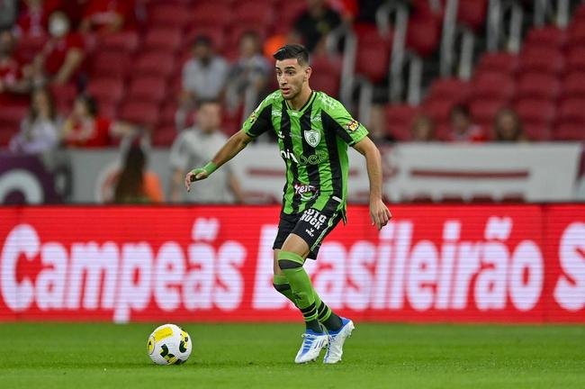 Fotos do duelo entre Internacional e Amrica, no Beira-Rio, em Porto Alegre, pela 16 rodada da Srie A do Campeonato Brasileiro.