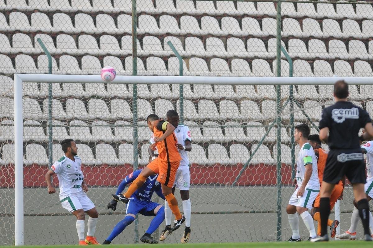 Coimbra venceu o Uberlndia por 1 a 0 e conquistou o trofu do Mdulo II do Campeonato Mineiro