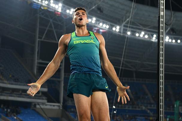 Fotos da prova de Thiago Braz, medalha de ouro no salto com vara