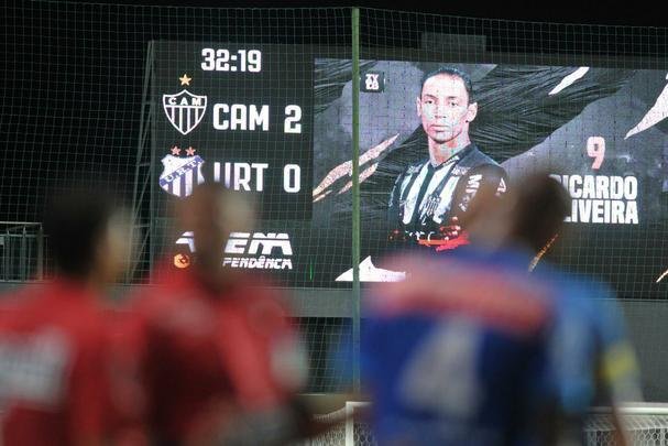 Veja fotos do jogo Atltico x URT