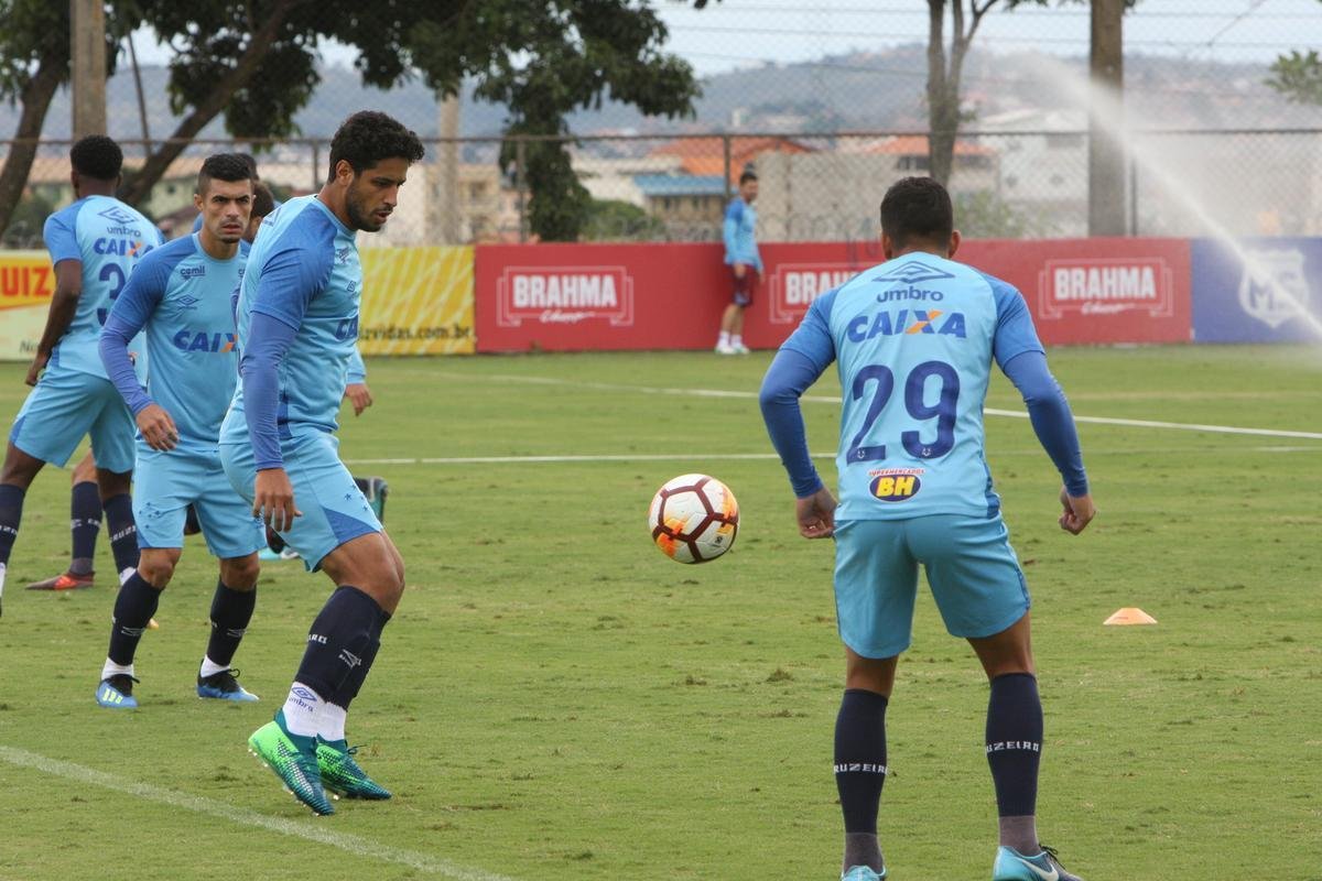 Imagens do treino do Cruzeiro neste domingo (20/05/2018)