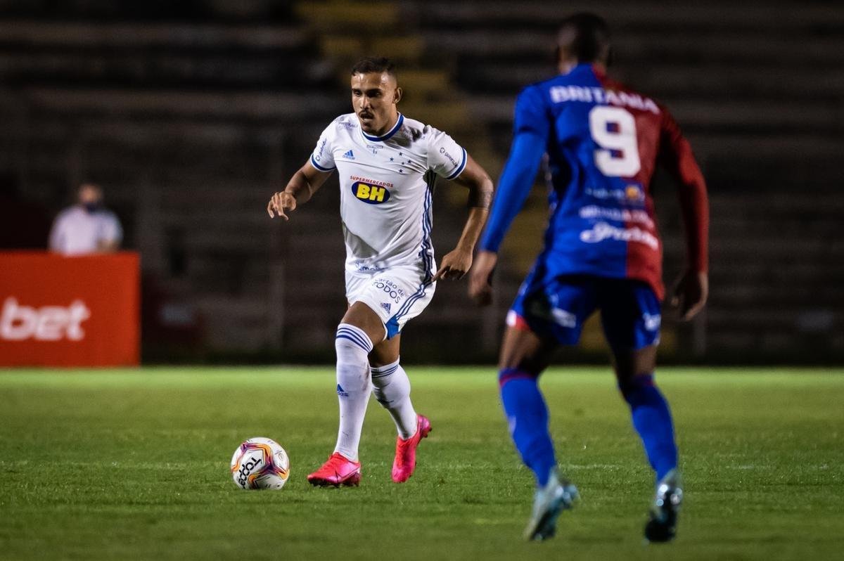 Fotos do jogo entre Paran e Cruzeiro, pela 38 rodada da Srie B do Brasileiro