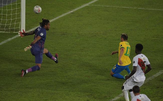 Brasil e Peru se enfrentaram pela segunda rodada do Grupo B da Copa Amrica