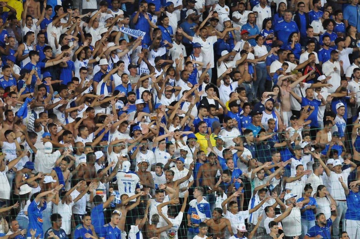 Cruzeiro x Pouso Alegre: fotos do jogo no estdio Independncia, em Belo Horizonte, pelo Campeonato Mineiro