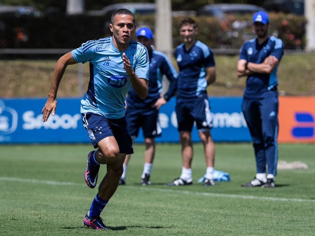 Cruzeiro se prepara para duelo contra o Vasco