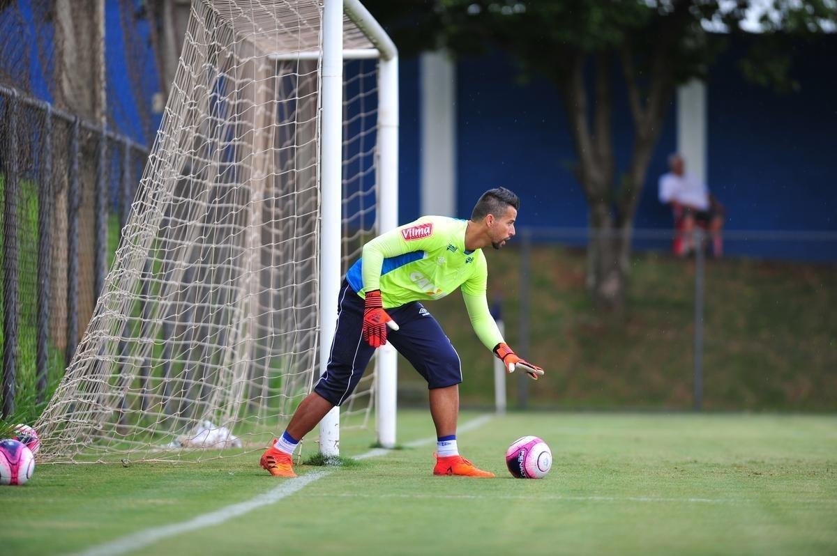 Imagens do jogo-treino entre Cruzeiro e Ipatinga, na Toca da Raposa II, nesta sexta-feira (12/01)