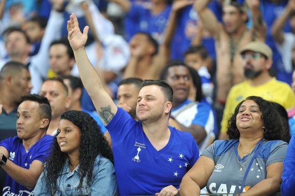 Fotos da torcida do Cruzeiro, no Mineiro, na vitria por 2 a 1 sobre o Fluminense, pela 21 rodada do Brasileiro