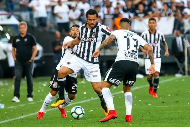 Galo empatou com Corinthians por 2 a 2, em Itaquera, e ficou mais distante da Copa Libertadores