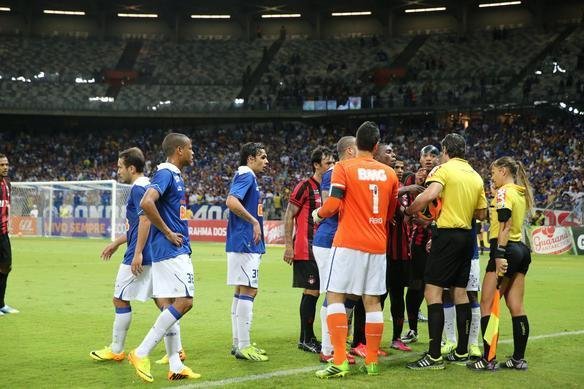 Cruzeiro foi prejudicado com um gol legal anulado