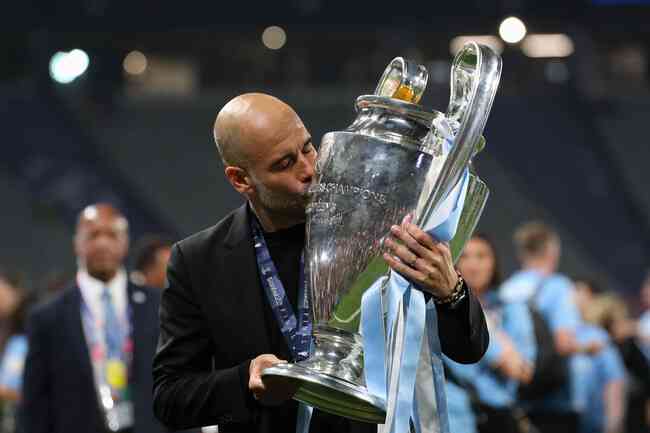 Guardiola celebra mais um título de Champions League: a terceira taça dele