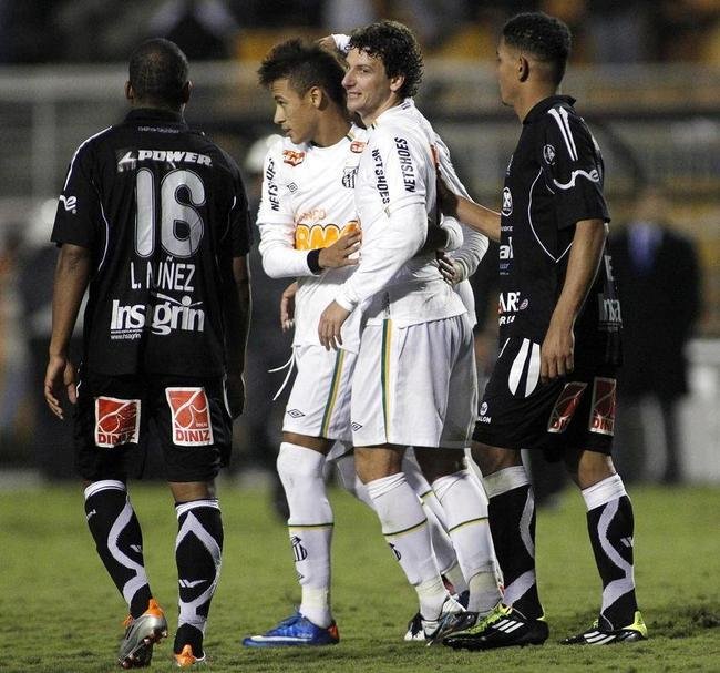 Quartas de final de 2011 - Santos venceu o Once Caldas, da Colmbia, por 1 a 0 fora de casa no primeiro jogo. Na segunda partida, empatou em casa por 1 a 1 e se classificou.