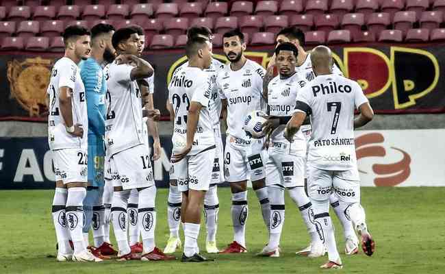 Conhea o modelo de jogo do Santos de Fbio Carille, prximo rival do Amrica