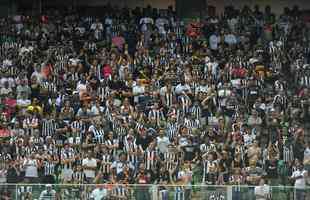 Fotos da torcida do Atltico, no Independncia, durante partida de ida da semifinal do Mineiro, contra o Amrica