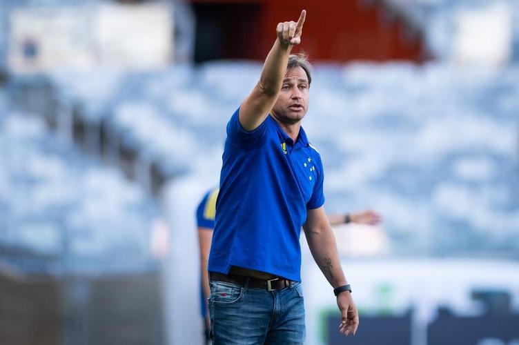 Fotos do clássico do centenário, entre Cruzeiro e Atlético, no Mineirão, em Belo Horizonte, pela nona rodada do Campeonato Mineiro