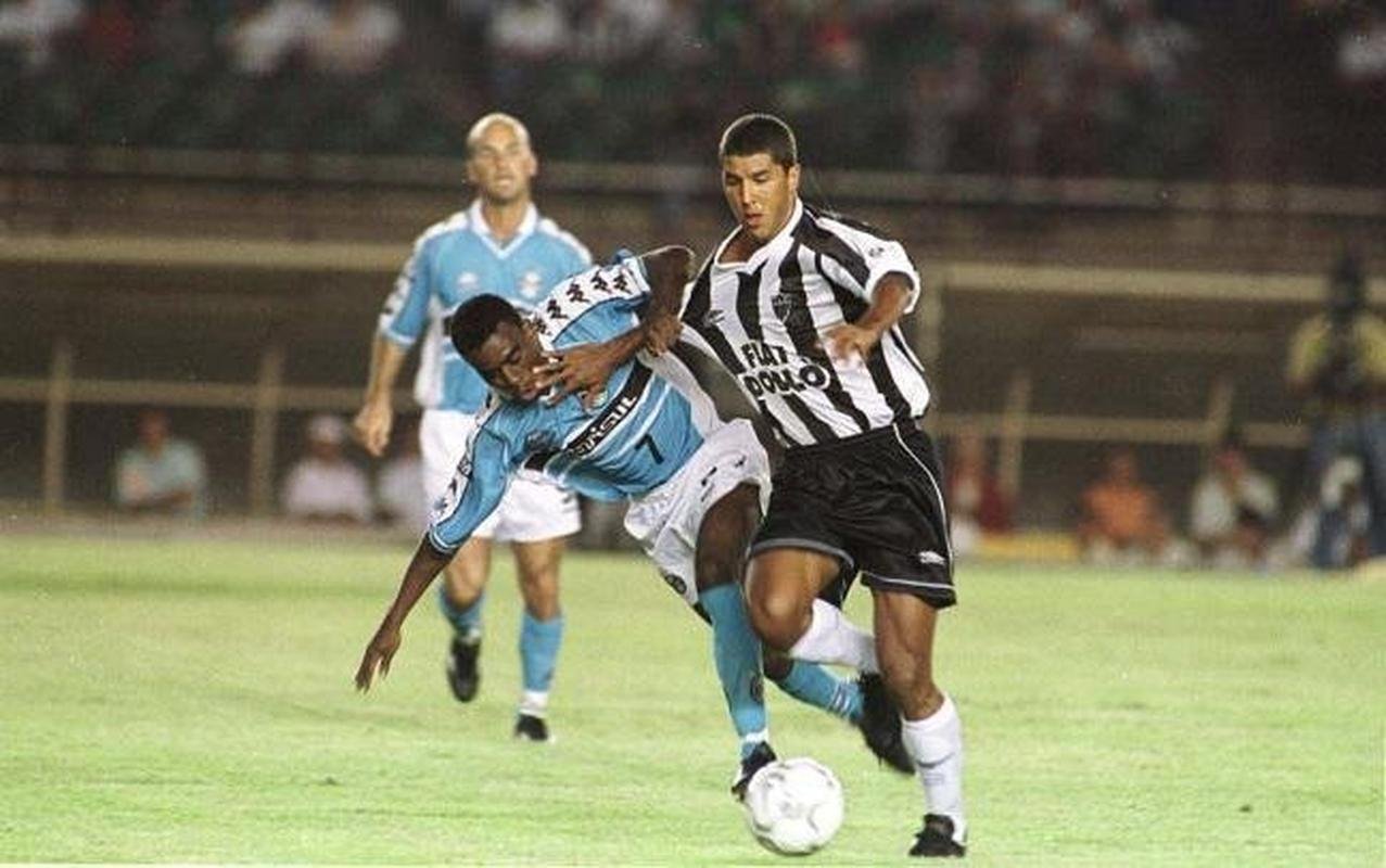 Camisa do Atltico em 2001