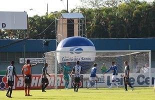 Cruzeiro jogou com time misto e derrotou o Tupi por 2 a 0, com gols de Dagoberto e Borges