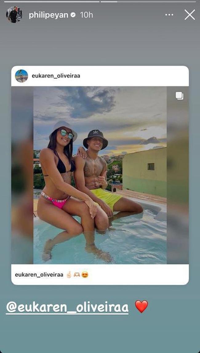 Yan Philipe e a namorada durante as frias.