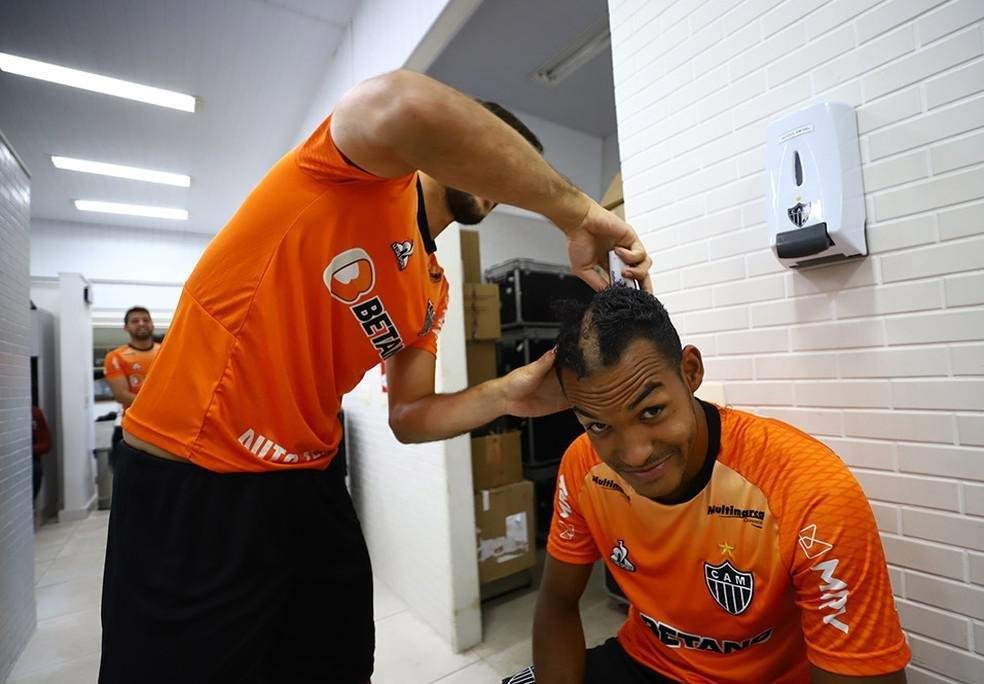 Os goleiros Matheus Mendes, Jean e Gabriel Delfim; o zagueiro Micael; e o lateral/volante Neto sofreram com o corte de Keno, Igor Rabello e Guilherme Arana
