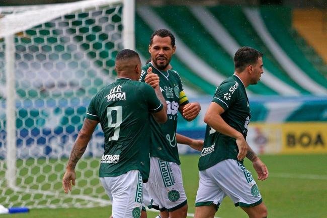 Guarani: 4 jogos, 1 vitria, 2 empates e 1 derrota. Atuou pelo Campeonato Paulista.