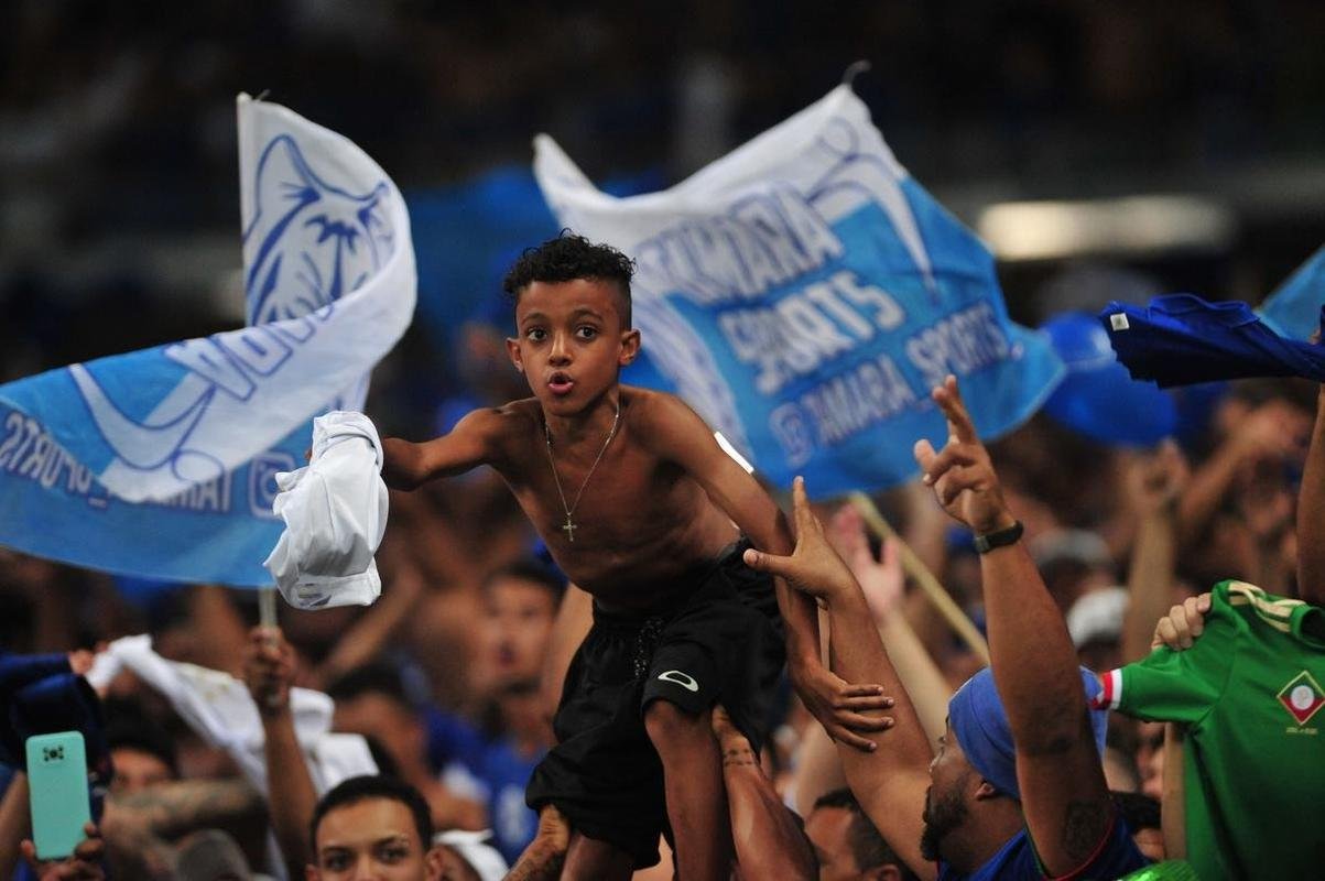 Fotos da partida entre Cruzeiro e Brusque, no Mineiro, em BH, pela 35 rodada da Srie B do Brasileiro