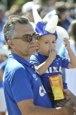 Torcedores do Cruzeiro compareceram em grande nmero ao Mineiro na semifinal contra o Tupi