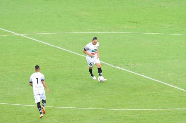O Atltico recebeu o Athletic nesta tera-feira (15), no Mineiro, em Belo Horizonte. A partida, vlida pela 7 rodada do Campeonato Mineiro de 2022, marcou o centsimo jogo do goleiro Everson com a camisa do Galo.