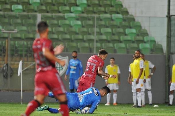 Amrica e Ponte Preta se enfrentaram pela 32 rodada da Srie B do Campeonato Brasileiro