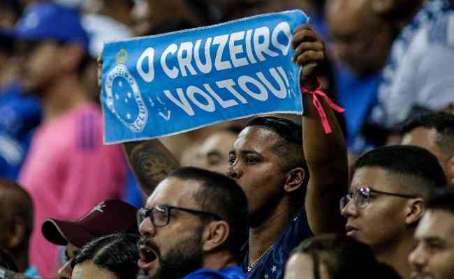 Cruzeiro atinge marca expressiva de scios no programa 5 Estrelas