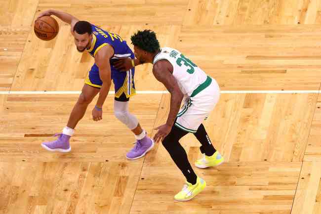Warriors vence Celtics fora de casa e se sagra campeão da NBA -  Superesportes