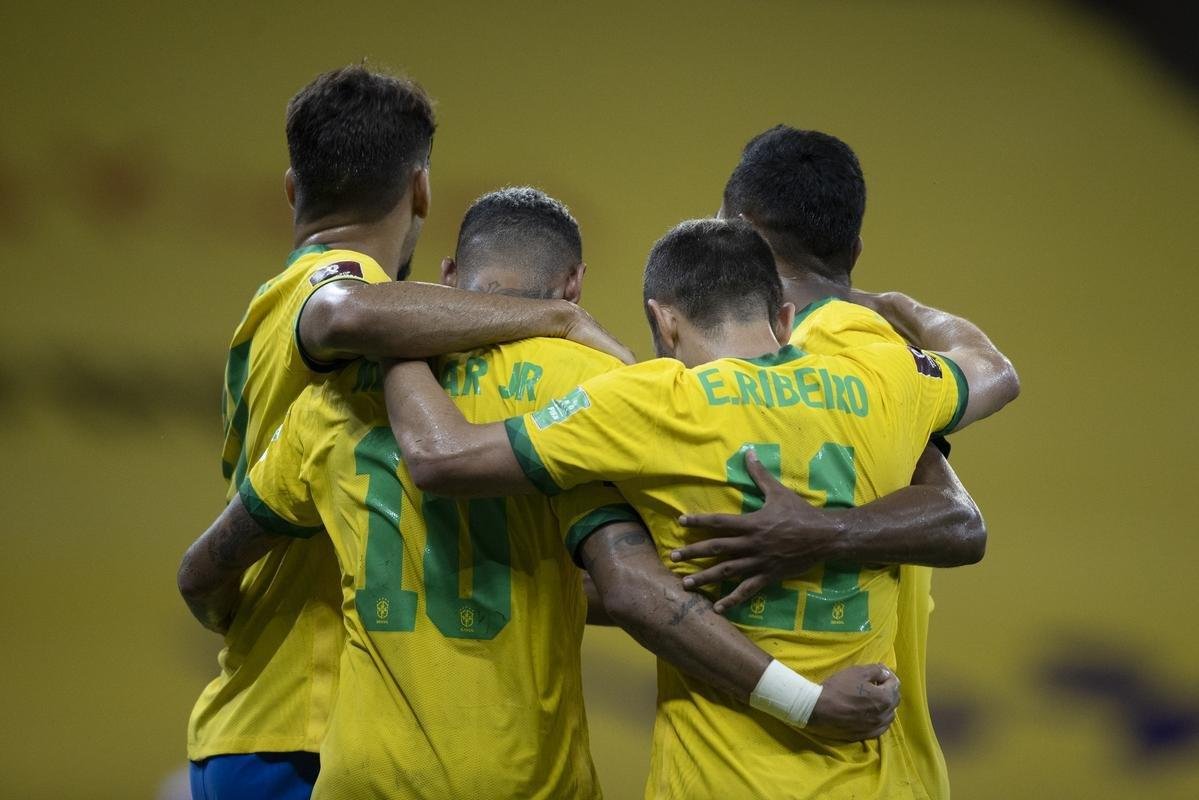 Brasil e Peru se enfrentaram na Arena Pernambuco pelas Eliminatrias da Copa de 2022