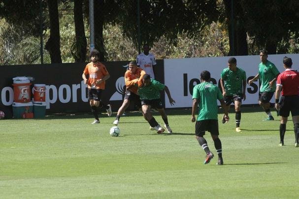 Fotos do jogo treino entre Atltico e Inter de Minas