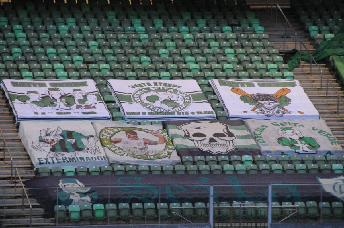 Fotos de Amrica x Vitria, no Independncia, pela 33 rodada