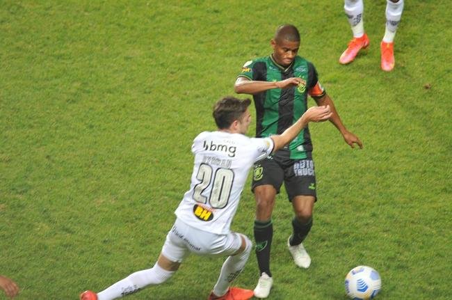 Fotos do jogo entre Amrica e Atltico