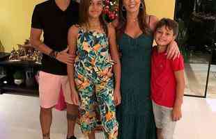 Fábio Santos passou o Natal com a família