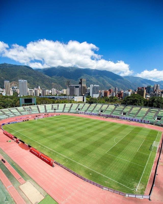 Olmpico de la UCV, casa do Metropolitanos-VEN, comporta 20.900 torcedores (Grupo B)