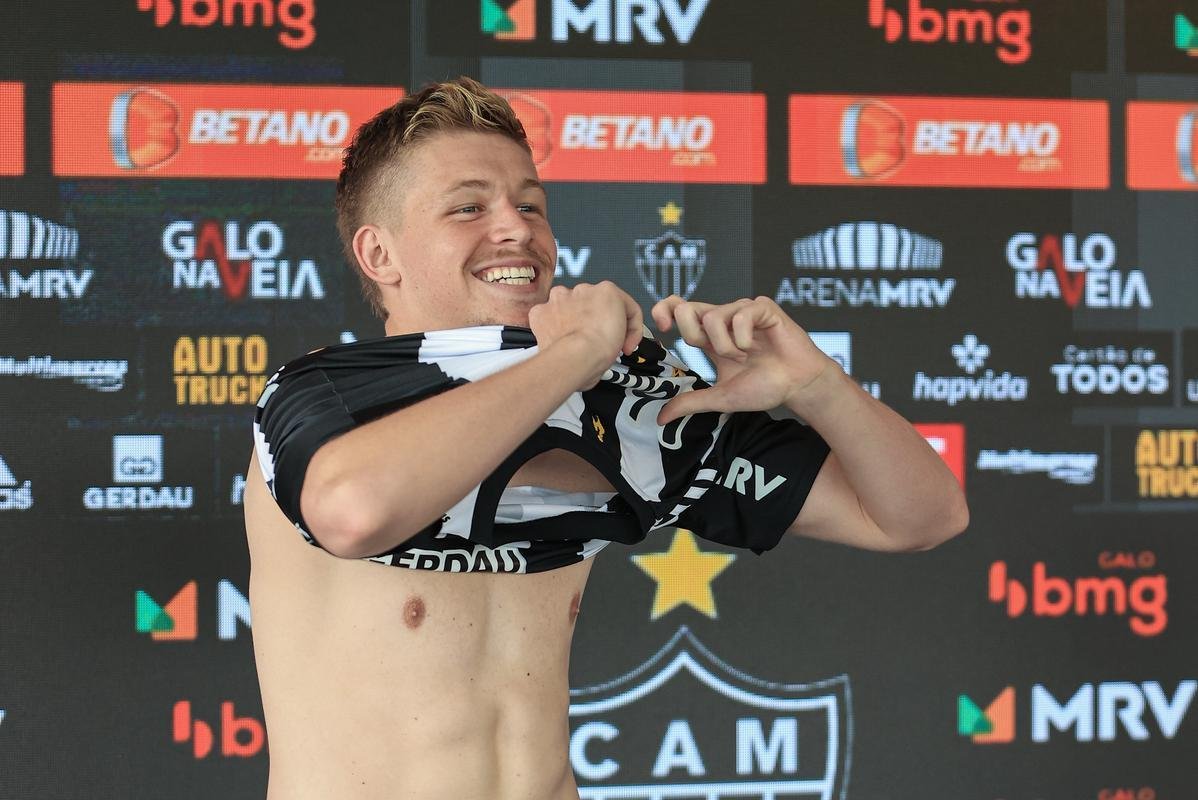 Bruno Fuchs  apresentado pelo Atltico