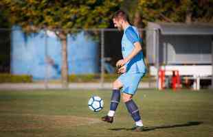 Cruzeiro encerrou preparao para jogo com Palmeiras em treino fechado na Toca da Raposa II