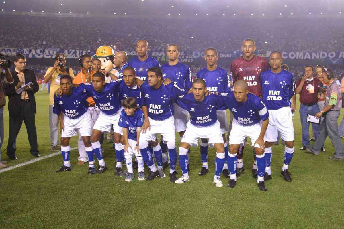 Tríplice Coroa: Cruzeiro conquista Copa do Brasil sobre o Flamengo -  Superesportes