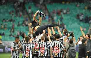 Com gols de Hulk, de pnalti, e Keno (e), o Galo virou sobre o Bahia, por 3 a 2 e chegou ao bicampeonato brasileiro