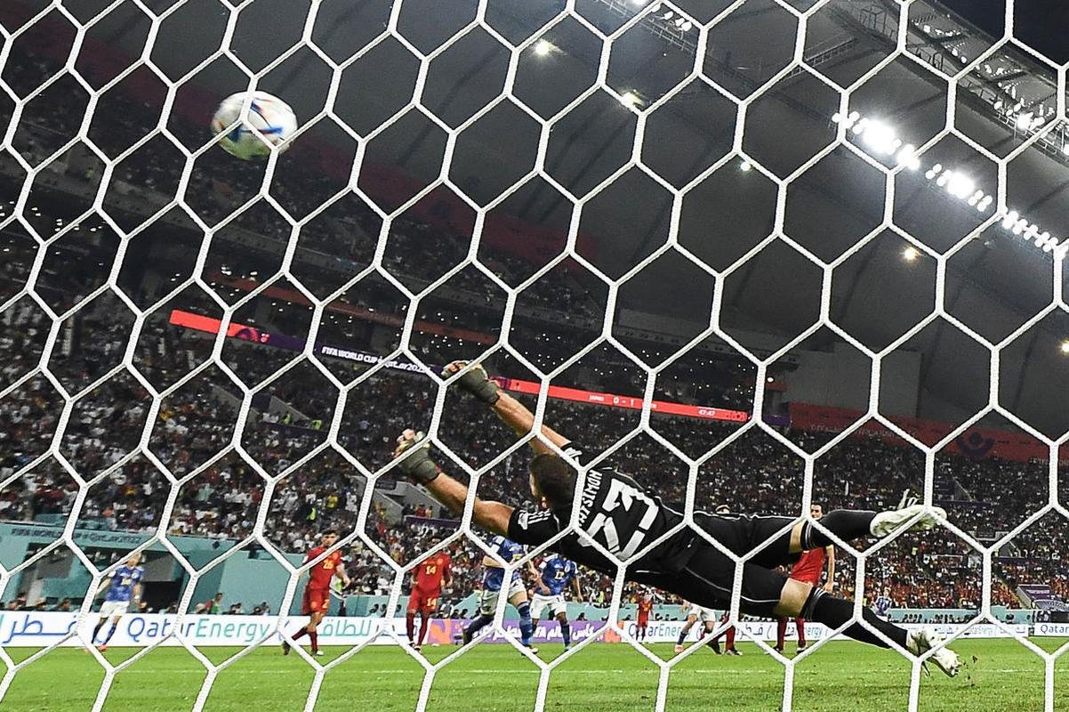 No Estdio Internacional Khalifa, Japo e Espanha duelaram pela terceira ltima rodada do Grupo E da Copa do Mundo do Catar