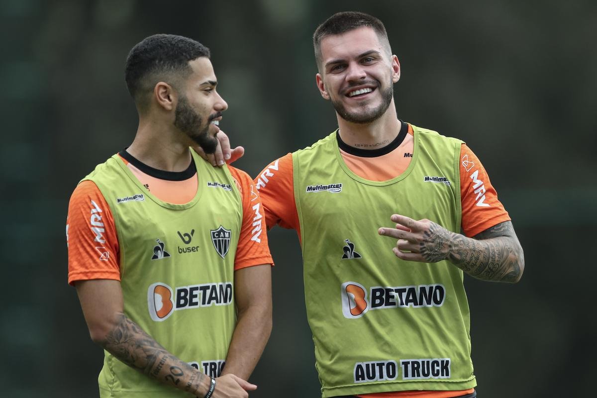 Elenco atleticano encerrou a preparao para enfrentar o Atltico-GO fora de casa 