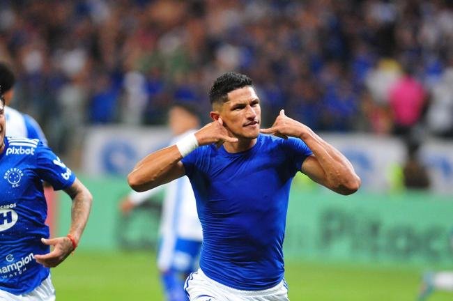 Cruzeiro 3 x 2 CSA: veja fotos do jogo da taa