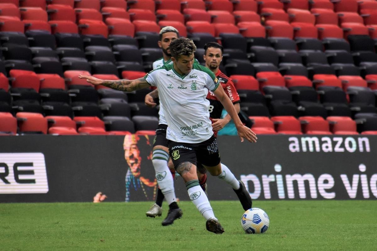 Fotos do jogo entre Flamengo e Amrica, no Maracan, pela 3 rodada da Srie A do Campeonato Brasileiro